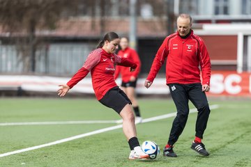 Bild 72 - wBJ FC St. Pauli - Walddoerfer SV : Ergebnis: 3:4